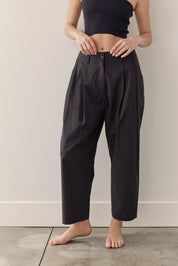 amente - Pleated Taped Pants | Black