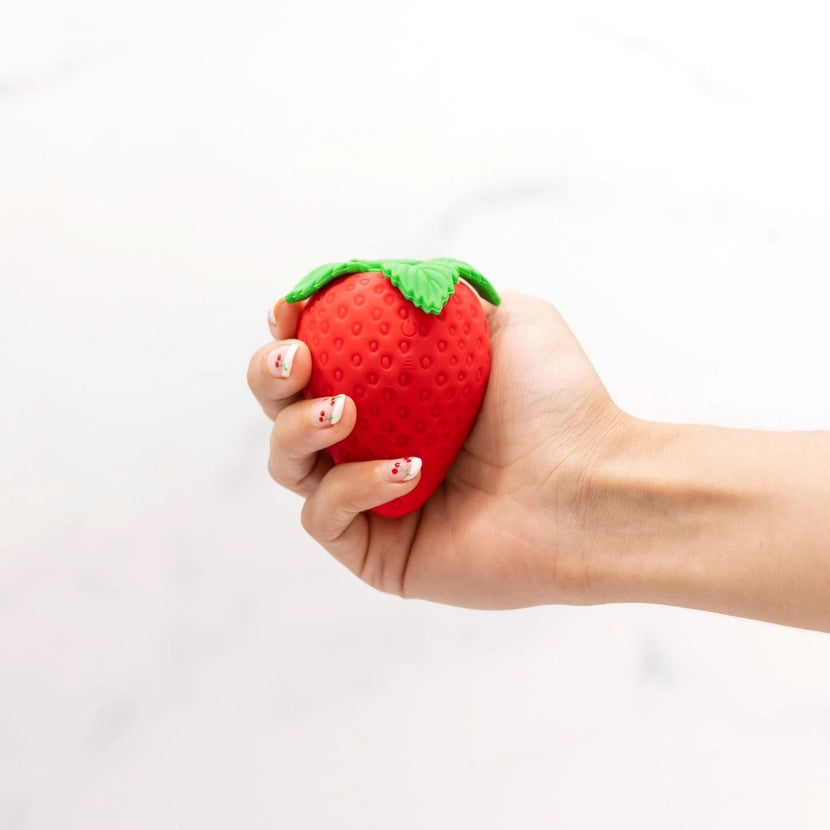 Dame - Strawberry Suction Vibrator Revival Dame - Strawberry Suction Vibrator Revival