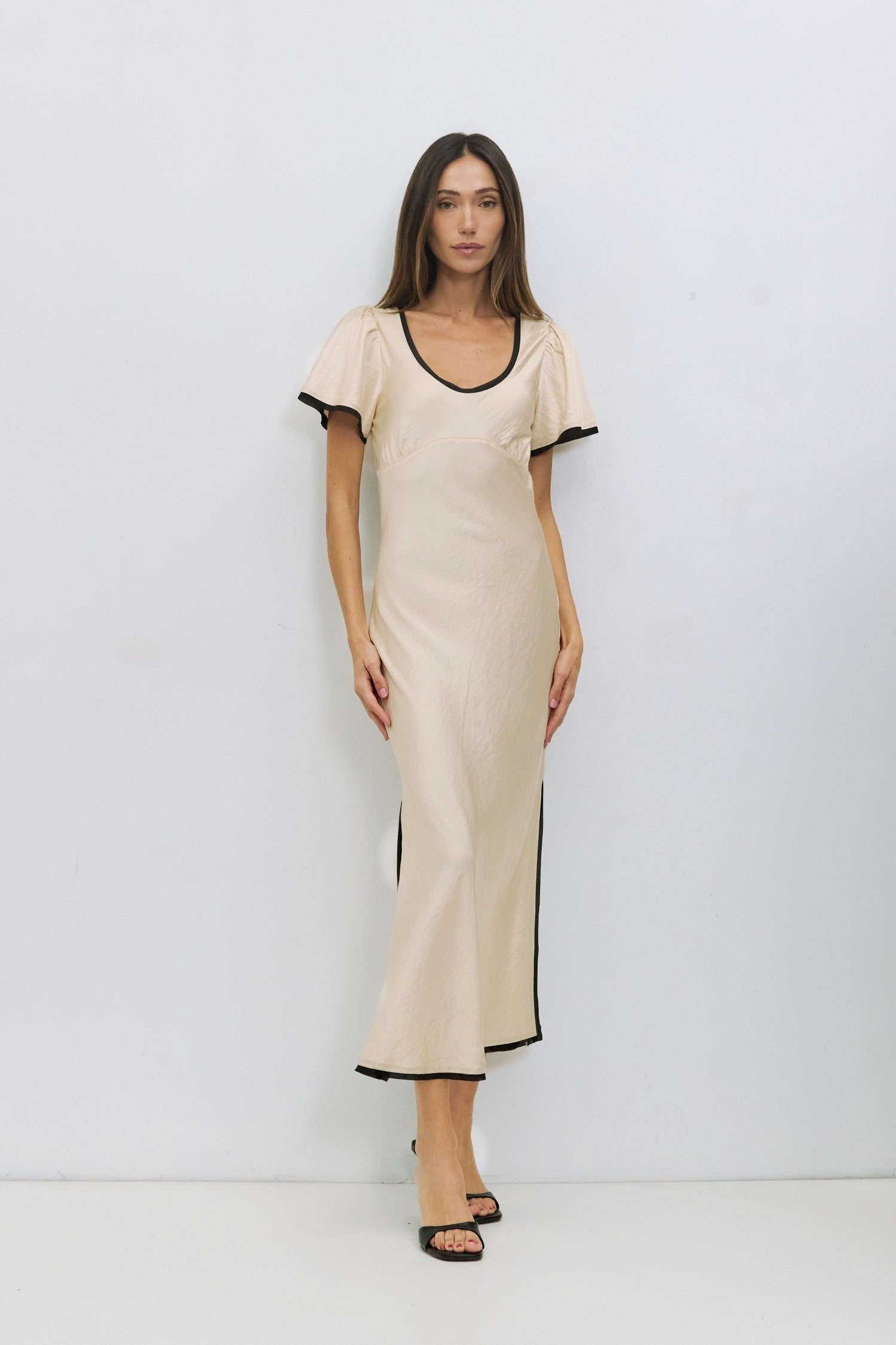 fitted crushed silk dress EMBELLISHED LACE & SATIN FITTED GOWN CDCD868