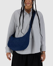 Baggu - Medium Nylon Crescent Bag | Navy