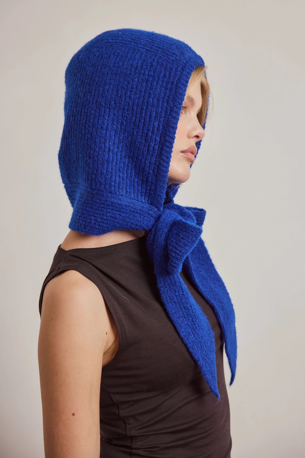 Arctic Fox & Co. - The Bonnet | Electric Blue