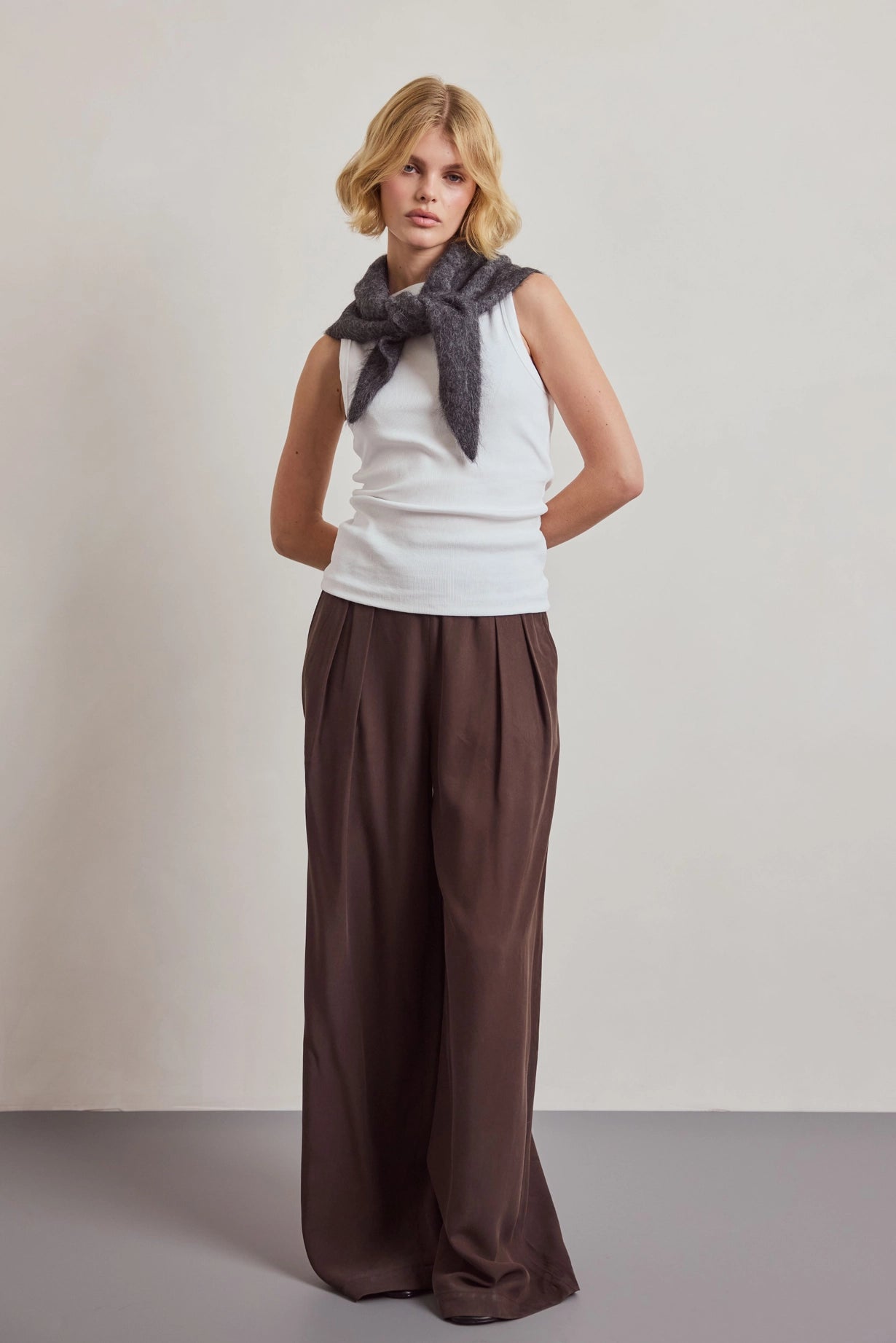 Arctic Fox & Co. - Alpaca Triangle Scarf | Blizzard Grey