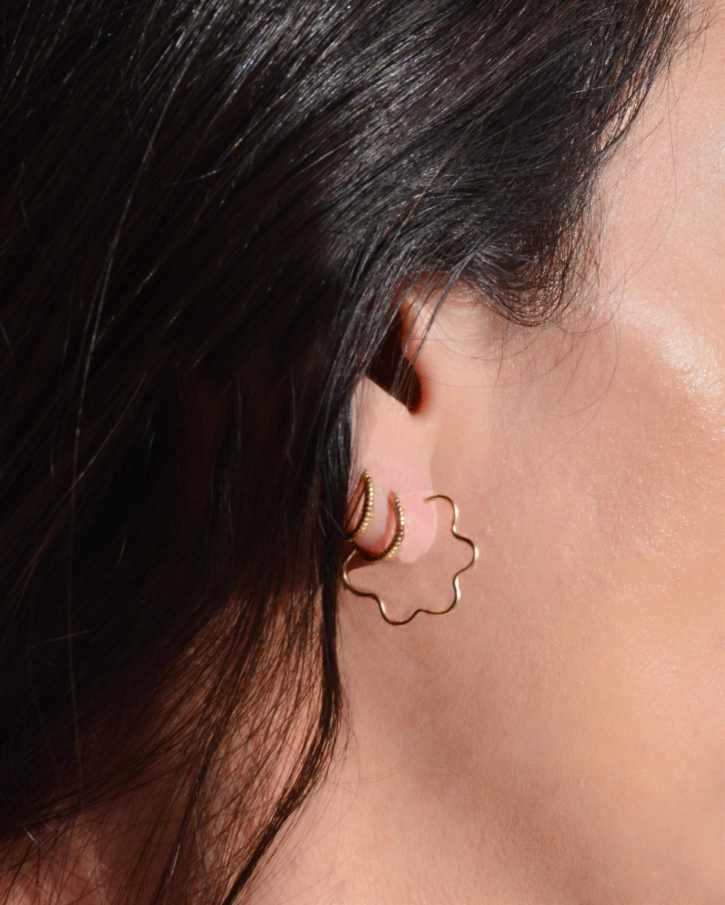 Gem & Blue - Mini Flora Hoops | Gold