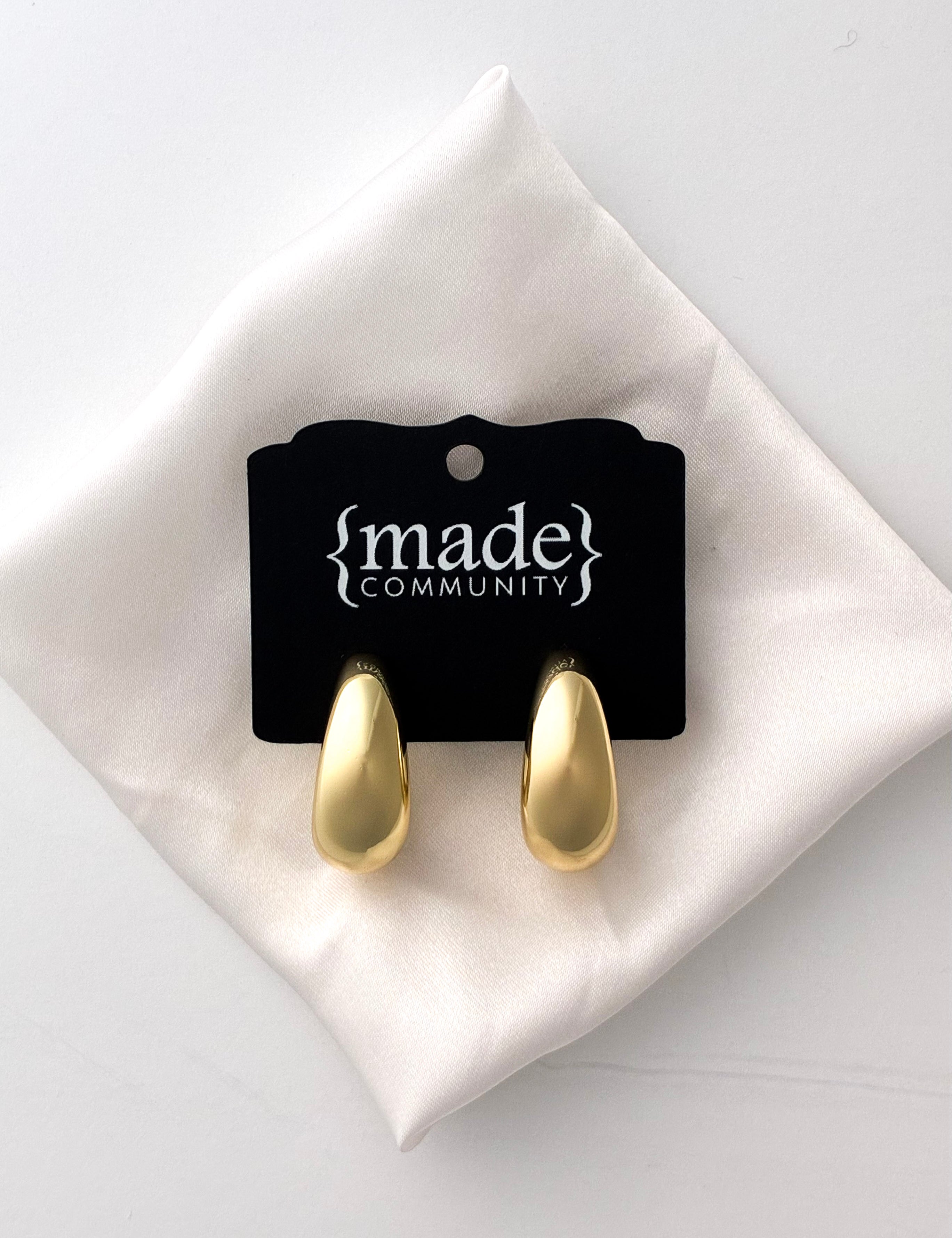 Made Community - Jet Puffed Hoop