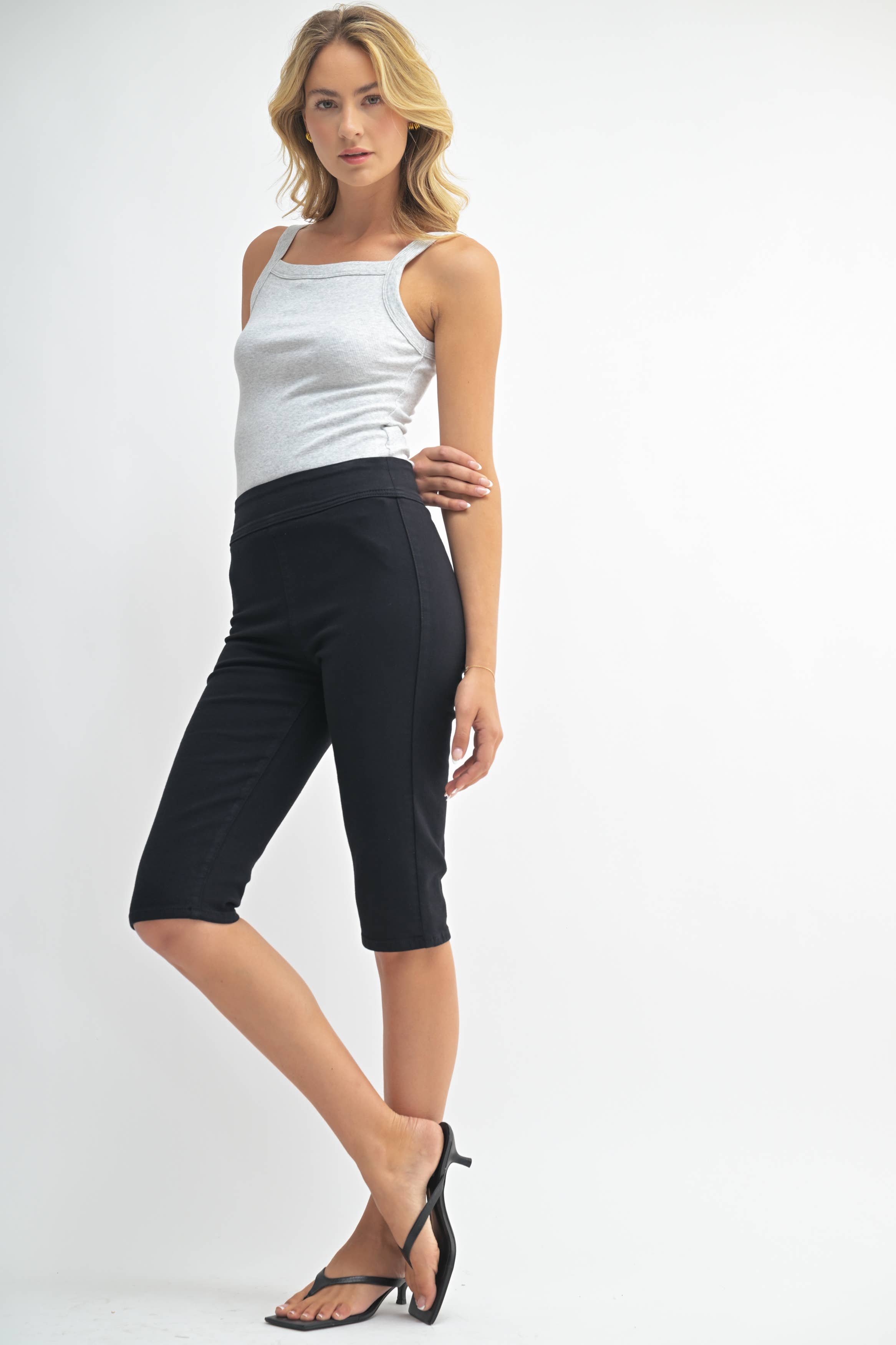 Just Black Denim - Capri Skinny | Black
