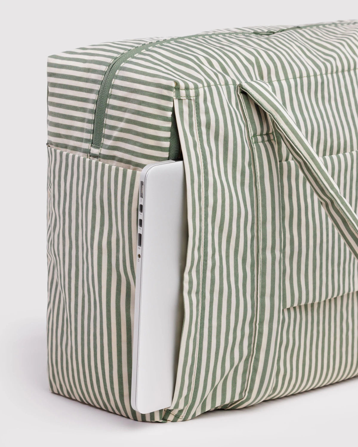 Baggu - Cloud Carry-On | Sage Stripe