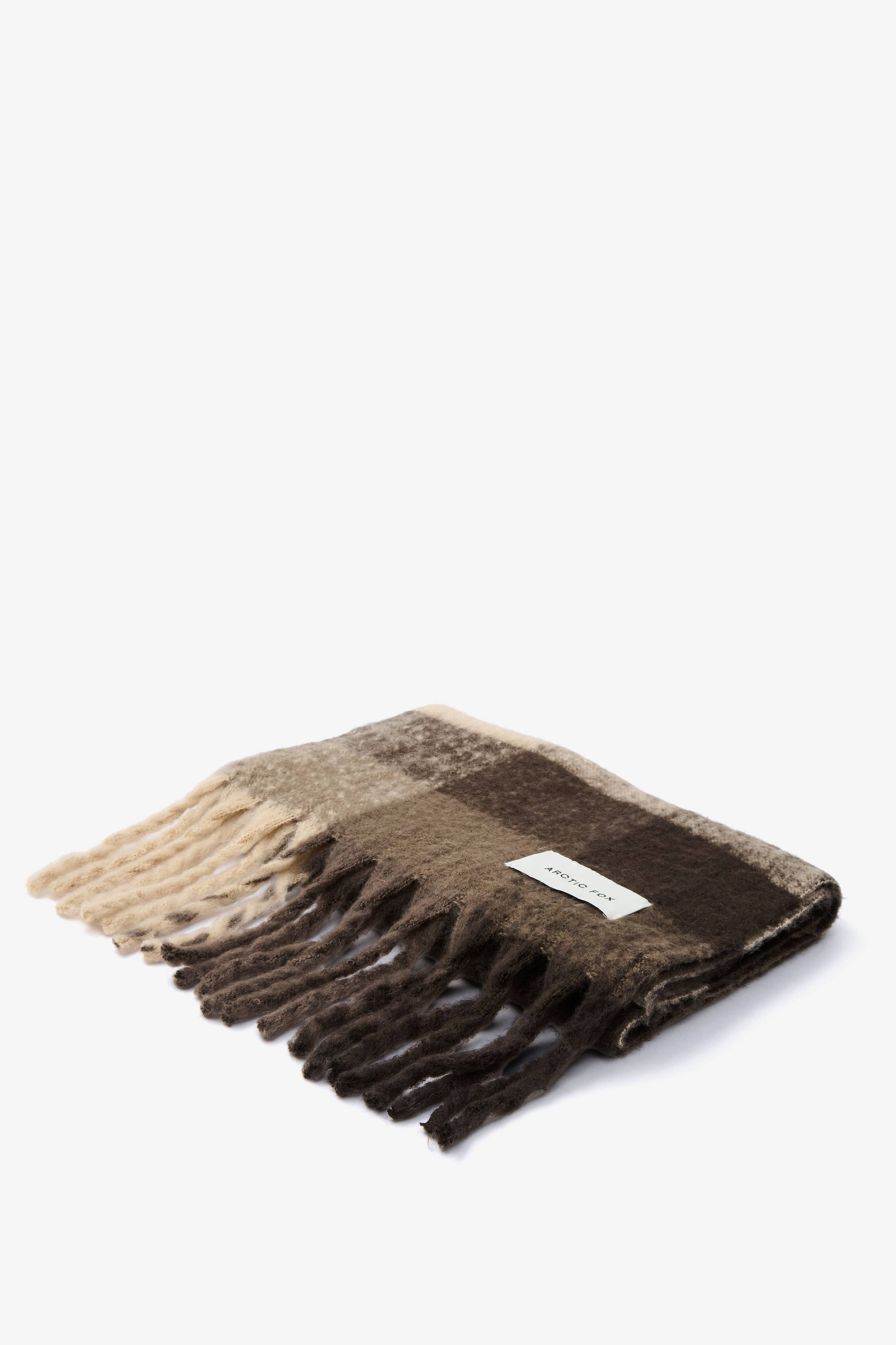 Arctic Fox & Co. - The Reykjavik Scarf | Brown Check