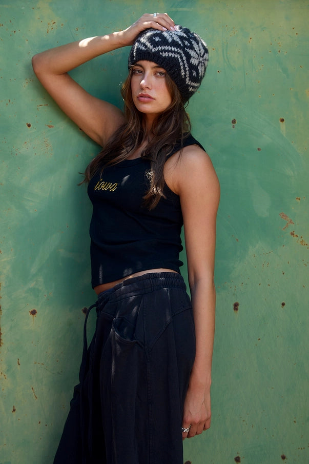 IOWA Embroidered Scoop Neck Tank Top | Black