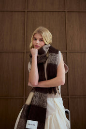 Arctic Fox & Co. - The Reykjavik Scarf | Brown Check