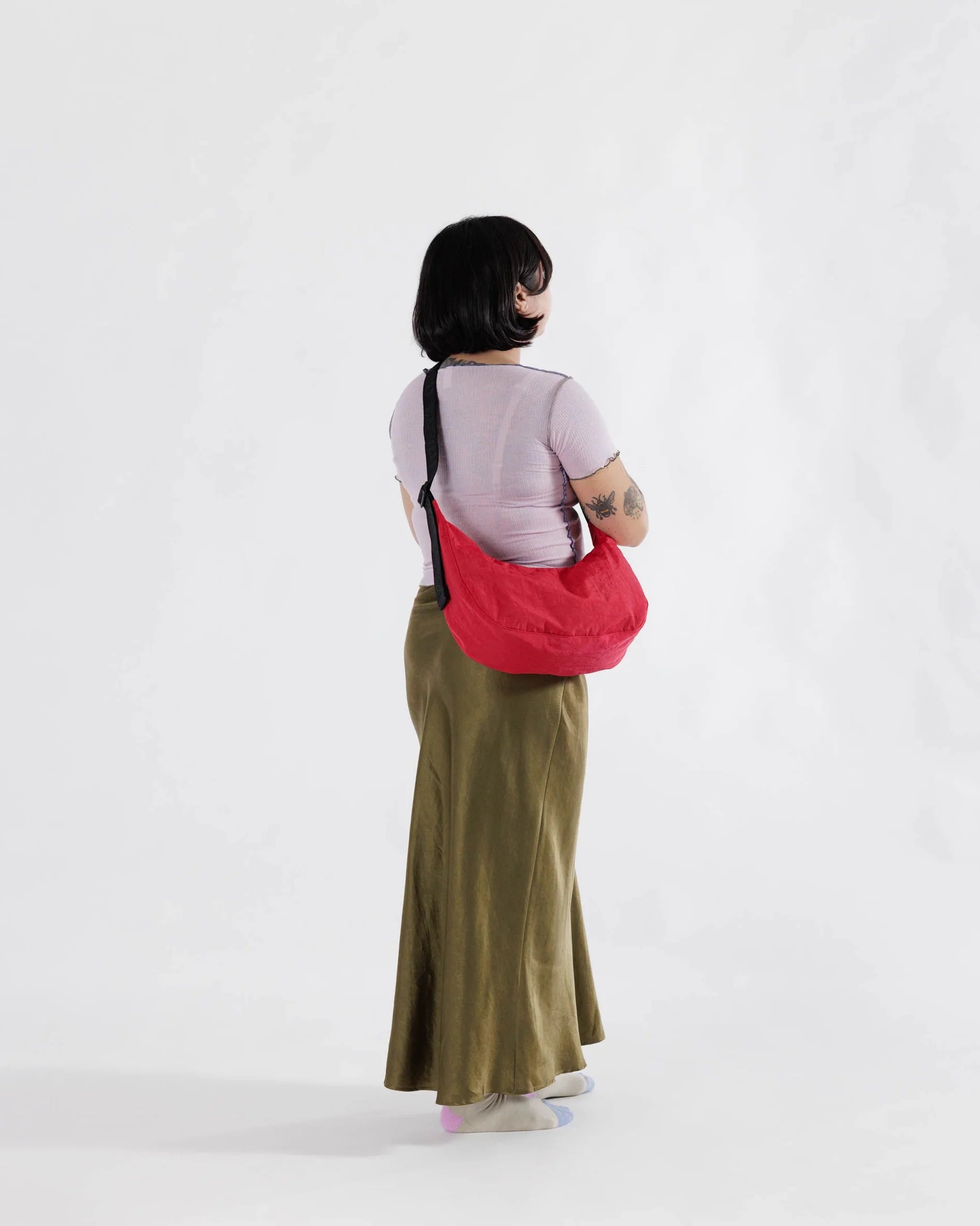 Baggu - Medium Nylon Crescent Bag | Candy Apple
