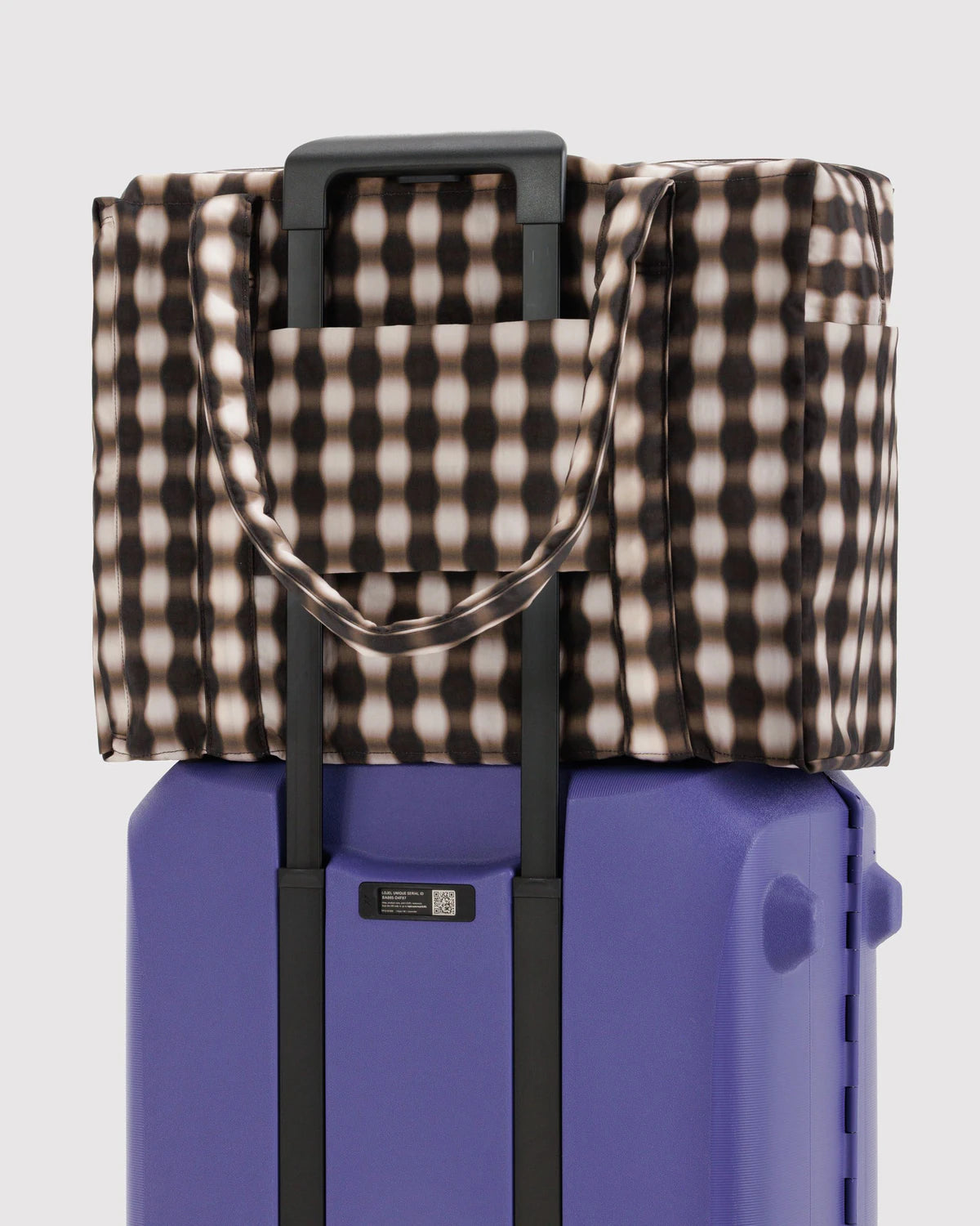 Baggu - Cloud Carry-On | Blurred Gingham Brown
