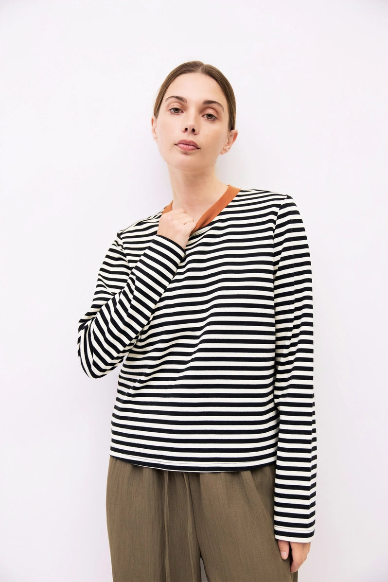 Mod Ref - The Kathleen Top | Black & Cream