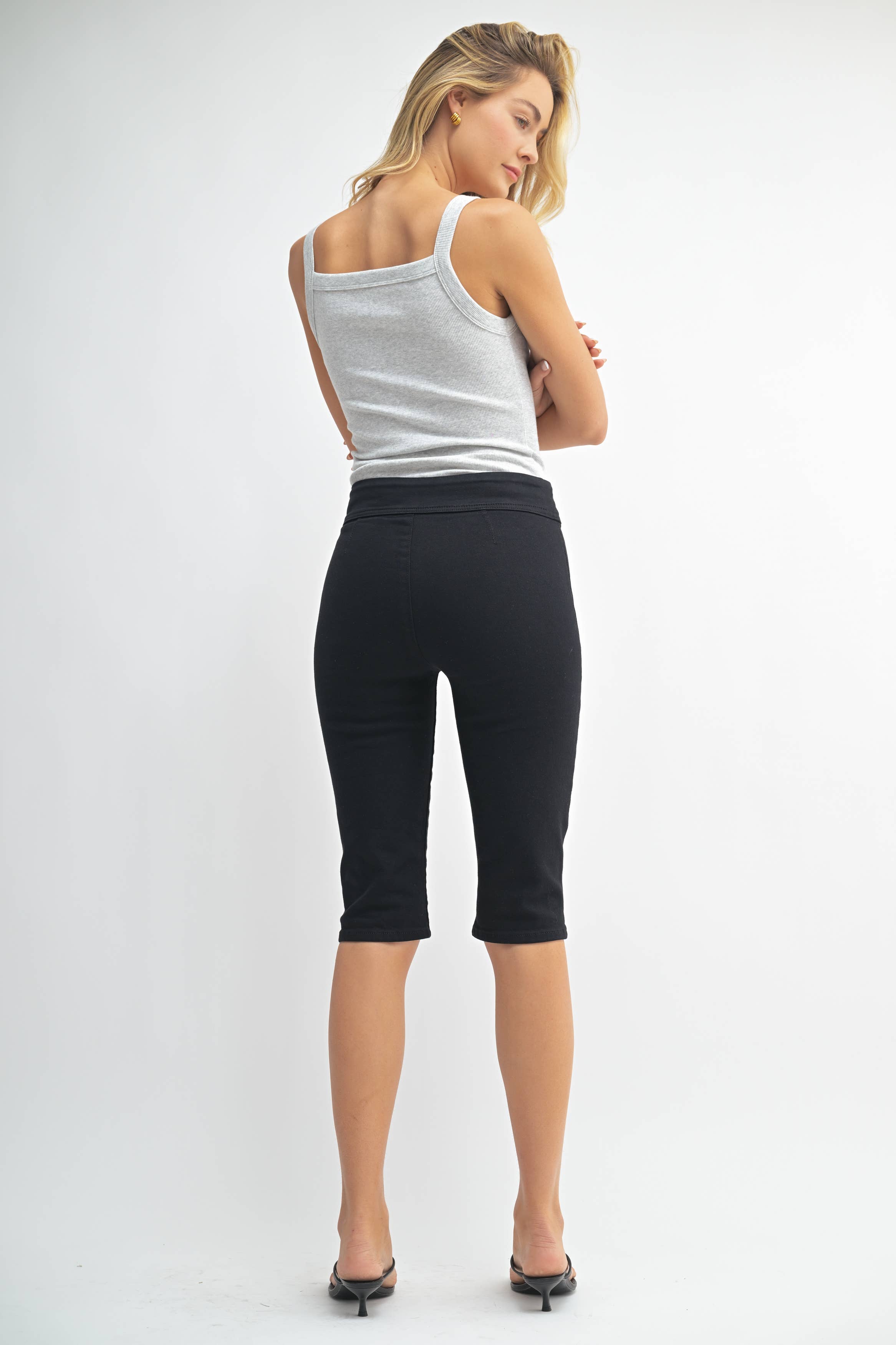 Just Black Denim - Capri Skinny | Black