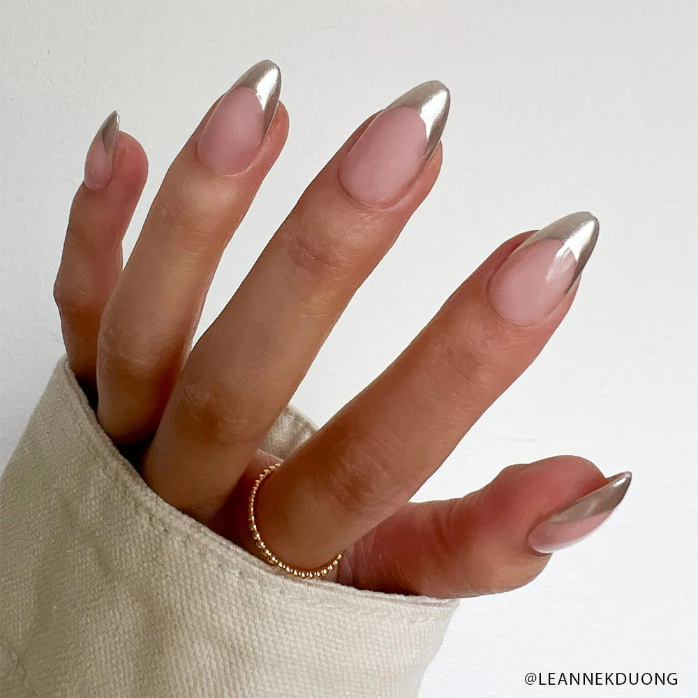 Glamnetic - Mirror Mirror Short Almond Nails