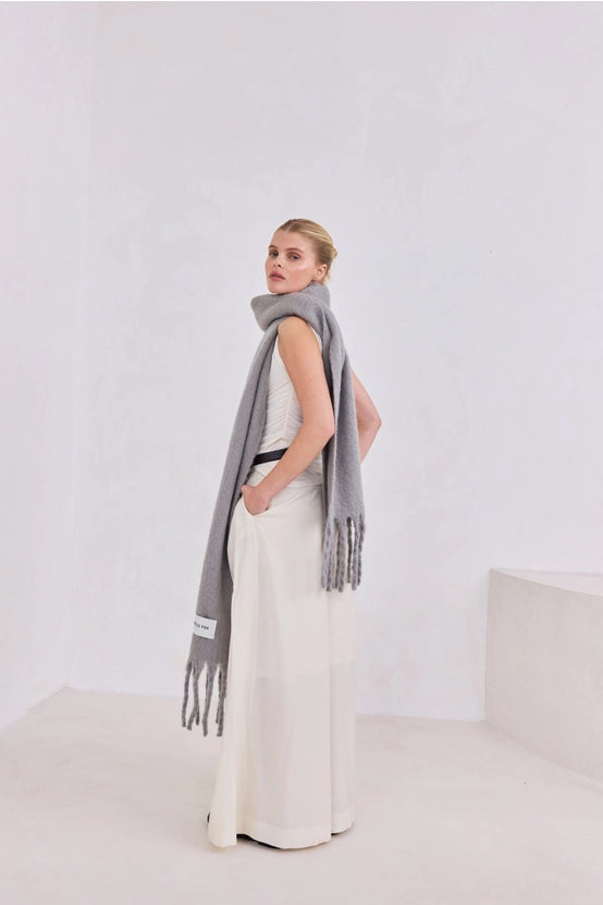 Arctic Fox & Co. - The Reykjavik Scarf | Ultimate Grey