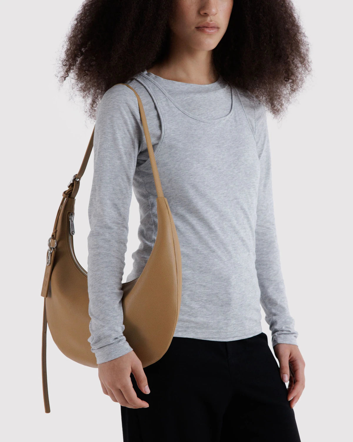 Baggu - Medium Recycled Leather Flat Crescent | Dune