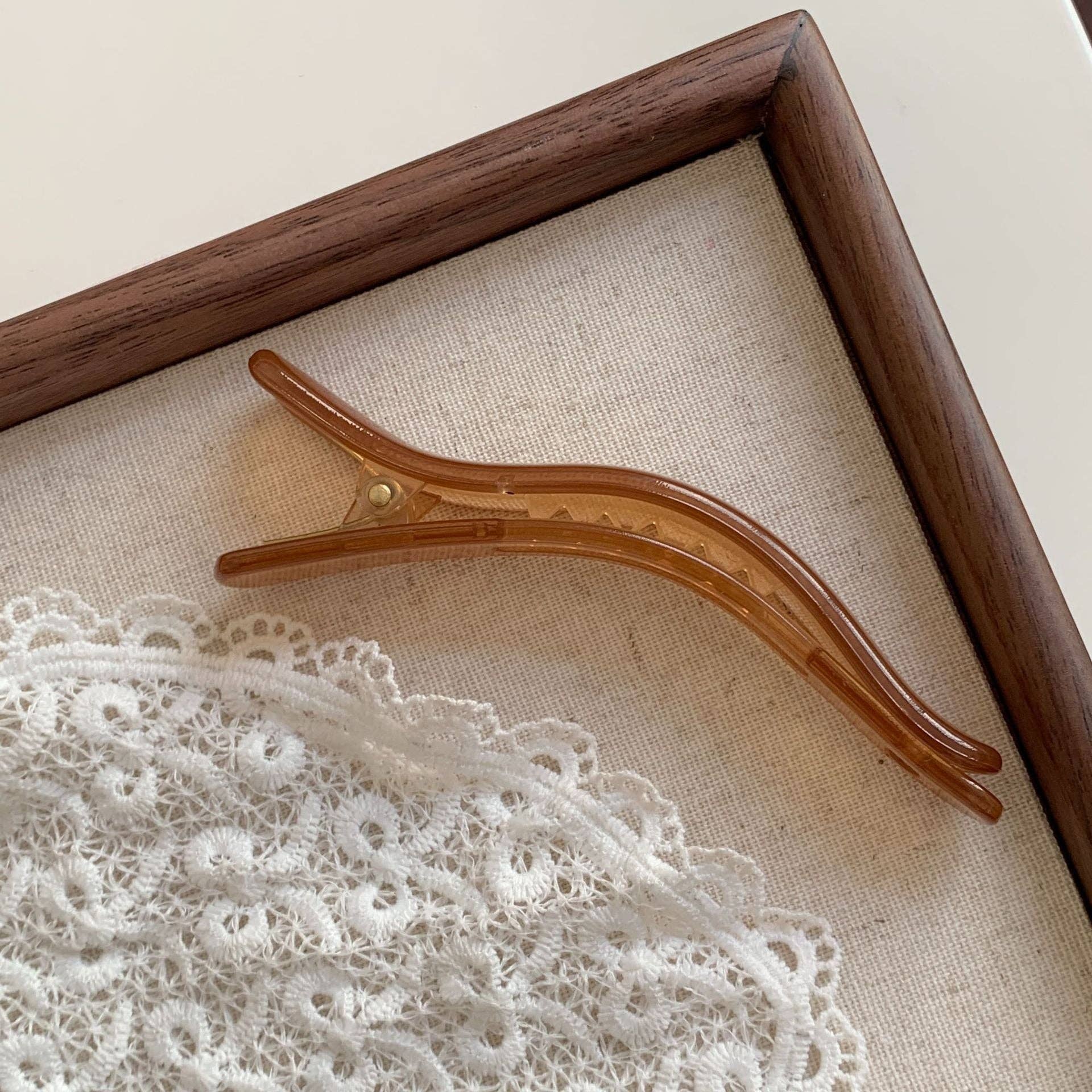 Jelly Acrylic Curved Duckbill Hair Clip | Multiple Colors