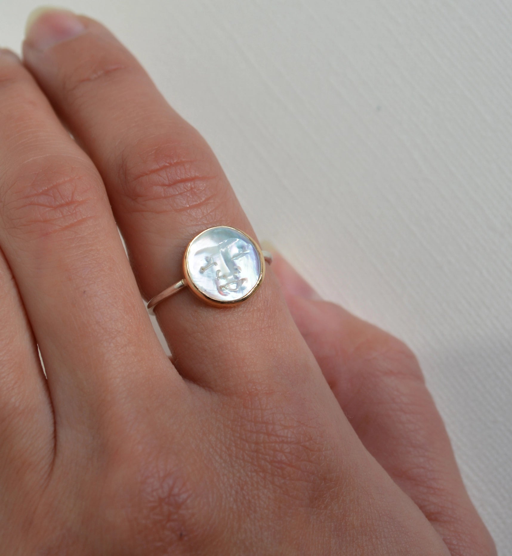 Gem & Blue -  Pearl Moon Ring