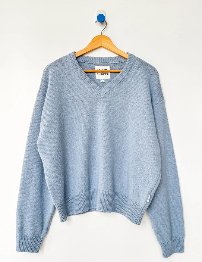 AbbyCottonVneck_Cornflower_0.webp