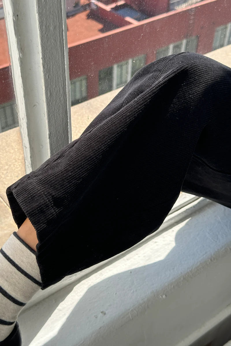 Le Bon Shoppe - Corduroy Arc Pants | Black