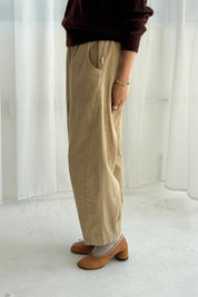 Le Bon Shoppe - Corduroy Arc Pants | Khaki