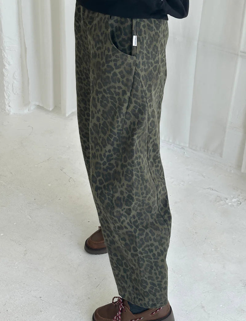 ArcPants_FernLeopard_2.webp