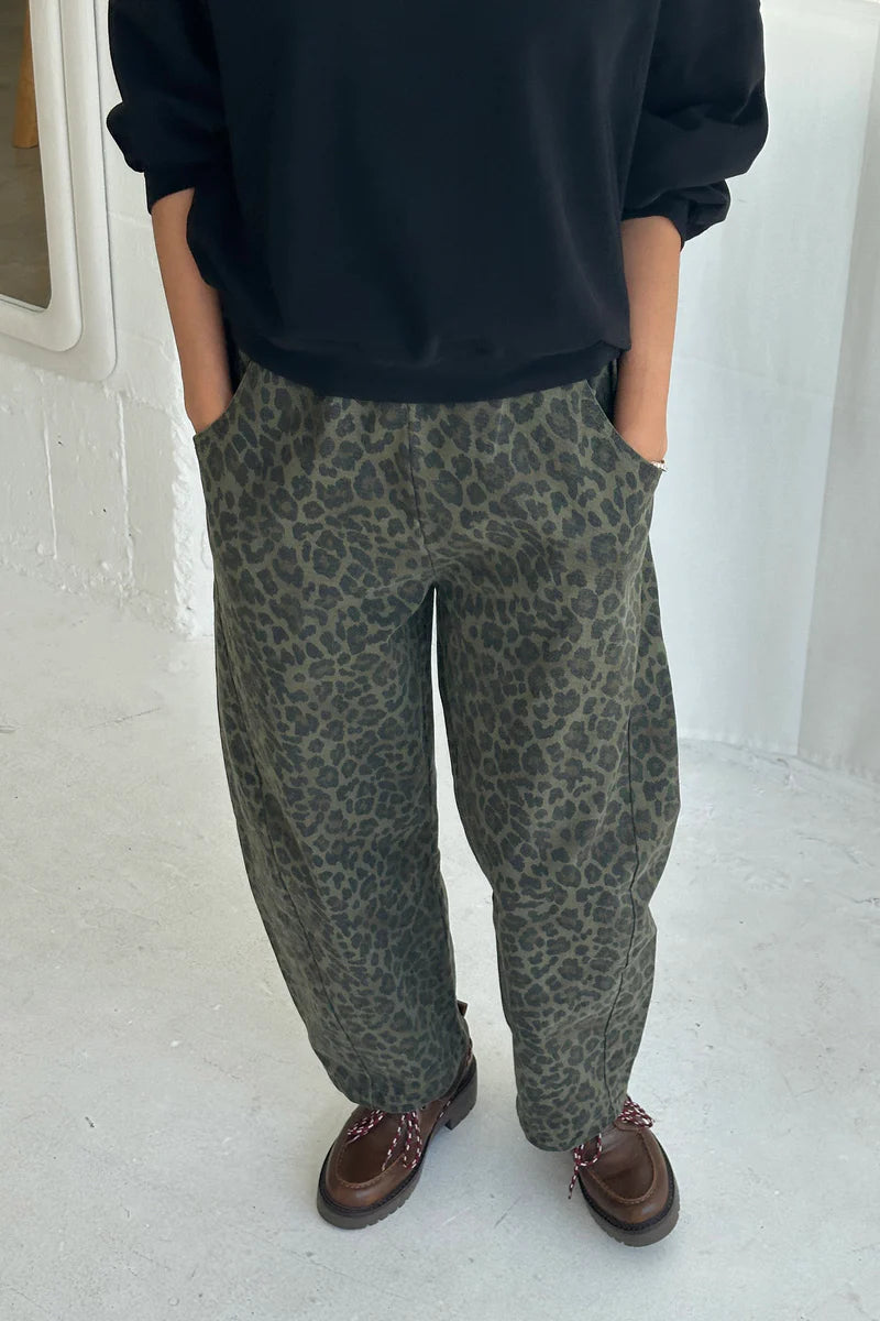 Le Bon Shoppe - Arc Pants | Fern Leopard