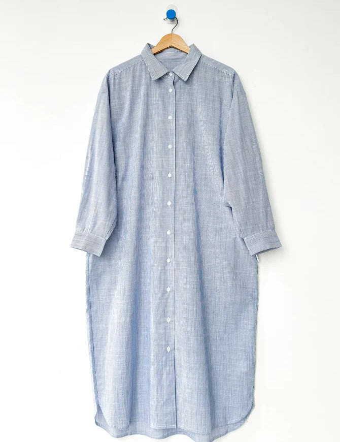ArtistLongShirt_BlueStripe_0.webp