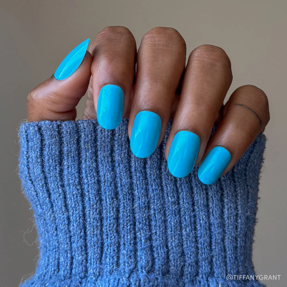 Glamnetic - Azure Blue Short Round Nails