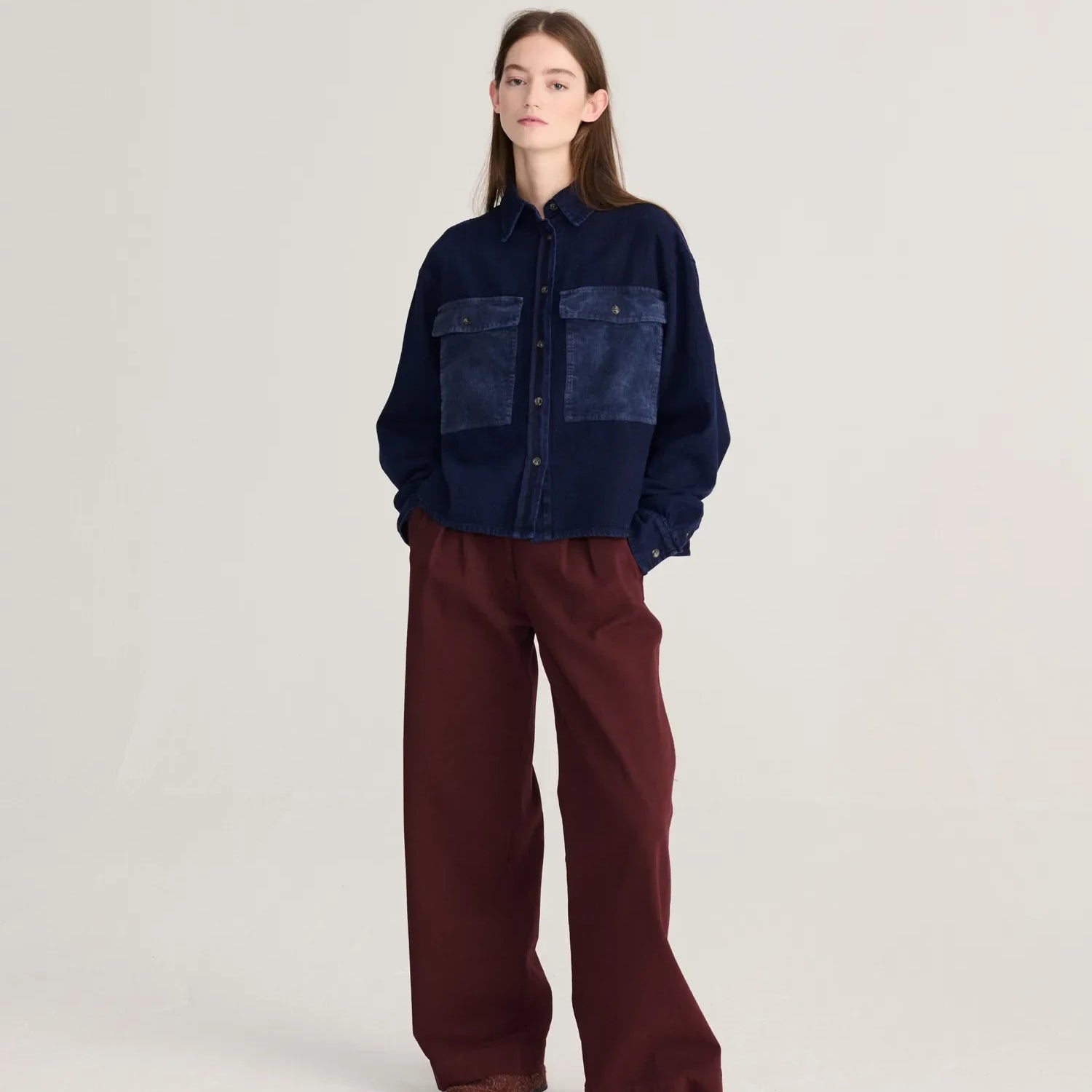 B226AD038_6.webp