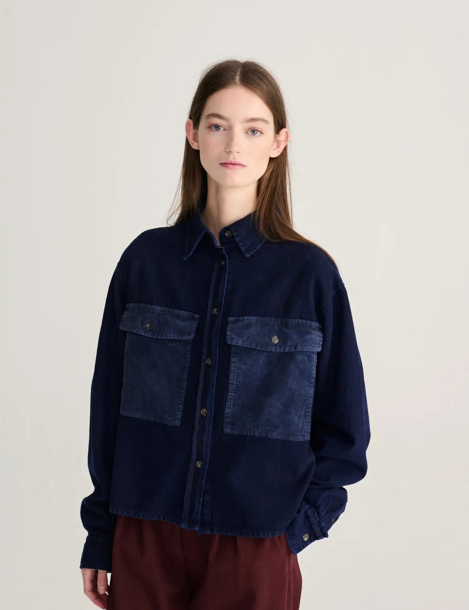 B226AD038_7.webp
