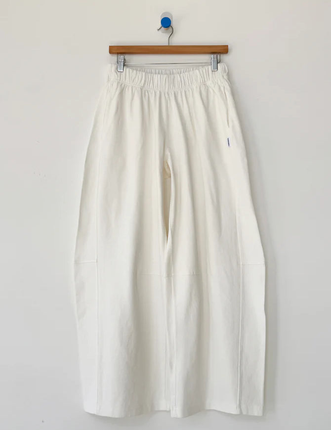 BarePants_WhiteCotton_0_de40a0d7-65d6-4f96-980c-705e8fb2ccdc.webp