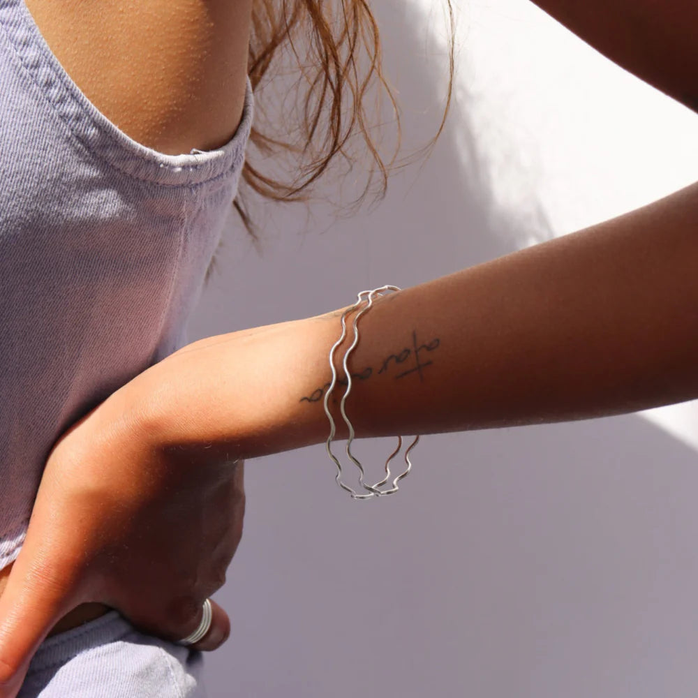 Token Jewelry - Dreamwave Bangle | Sterling Silver