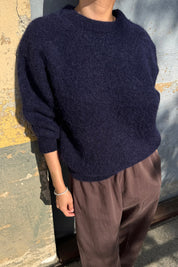 Le Bon Shoppe - Elio Crew Neck Alpaca Sweater | Navy