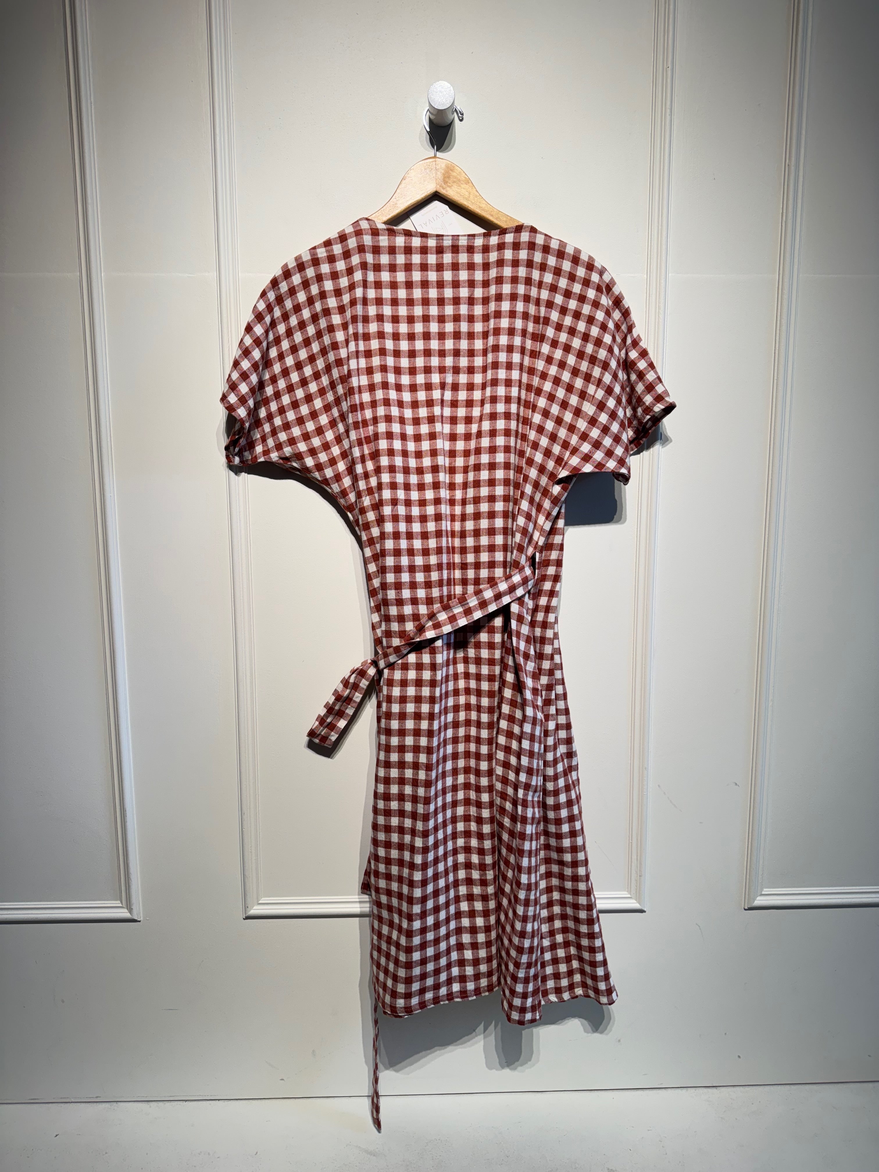 Linen Fox Gingham Midi Dress (S/M)