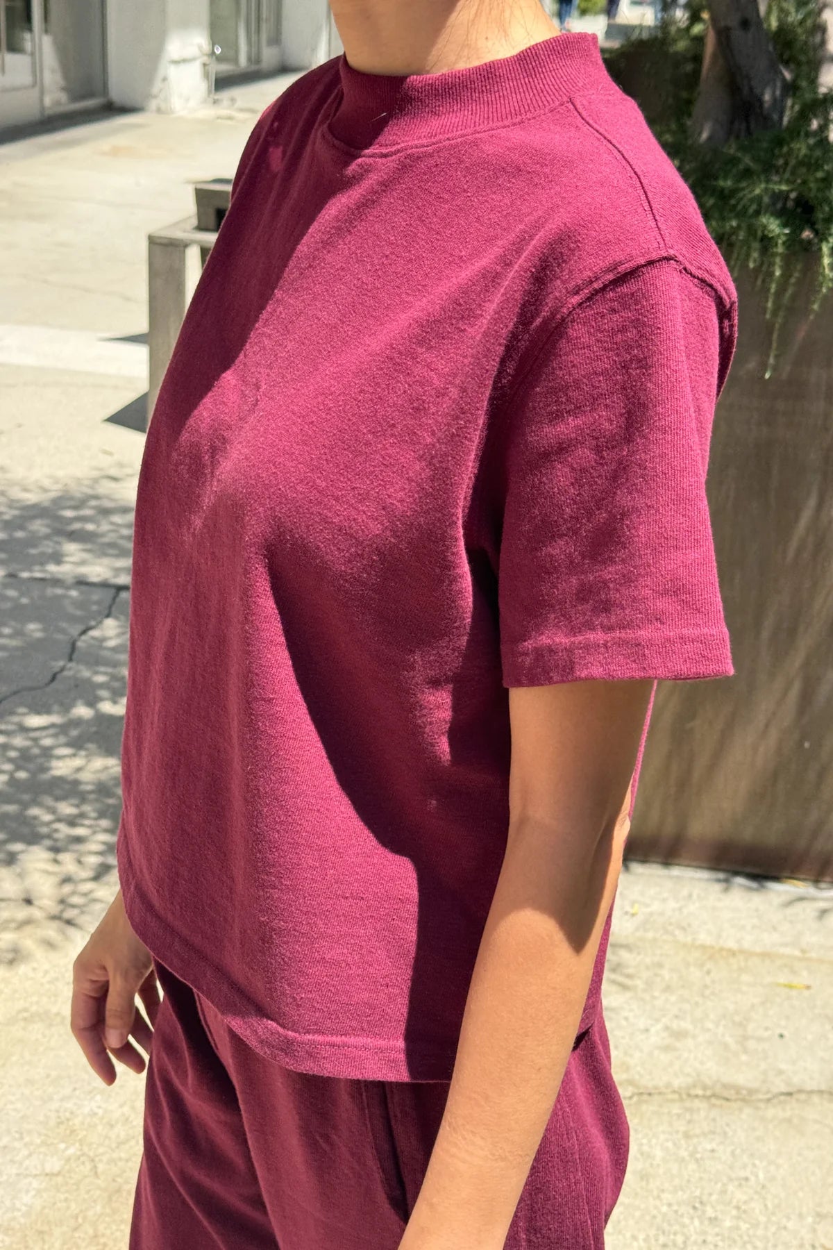 Le Bon Shoppe - Sunset Mock Neck Tee | Cabernet