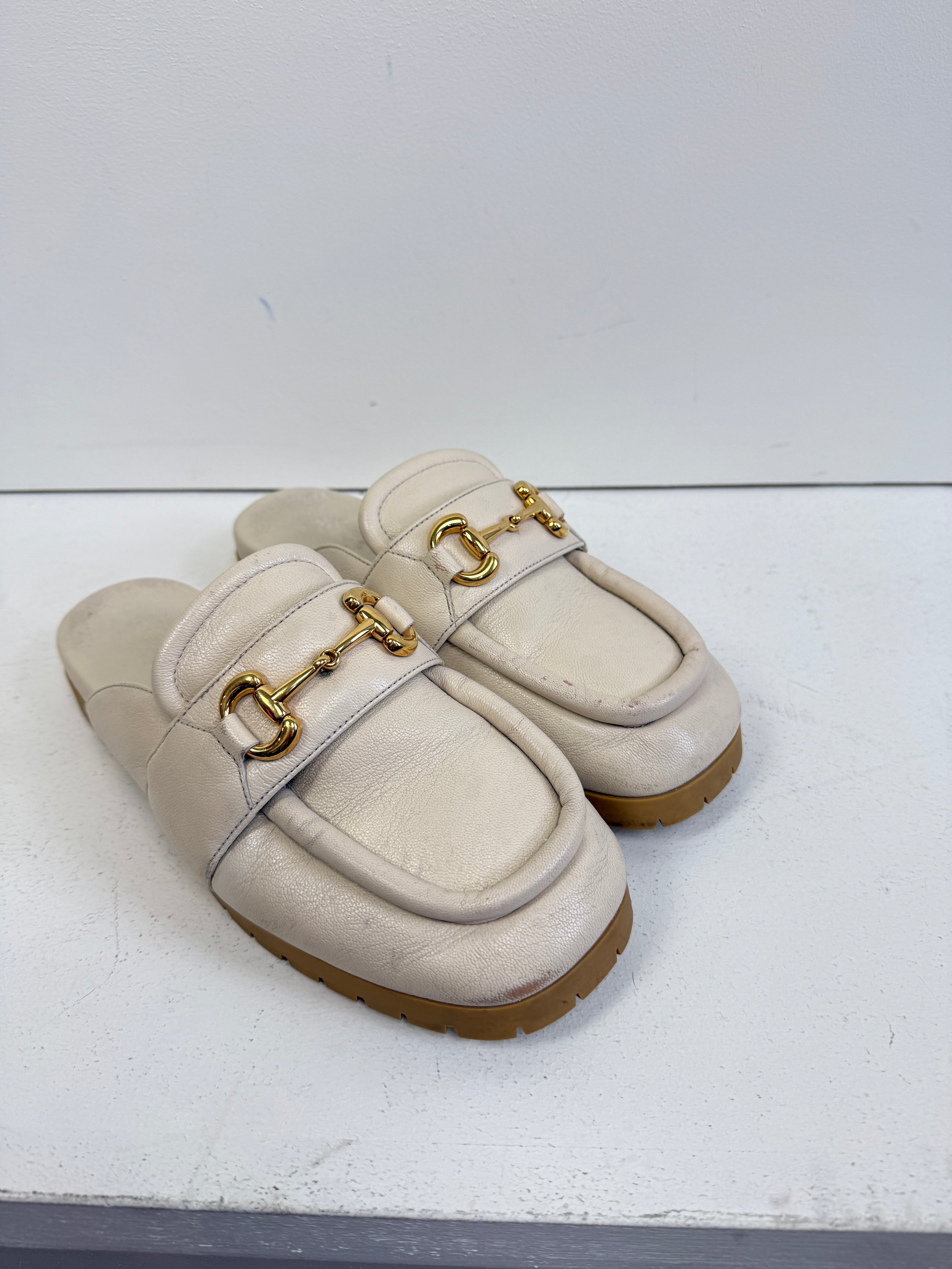 Gucci Auroville Horsebit Mules (39)