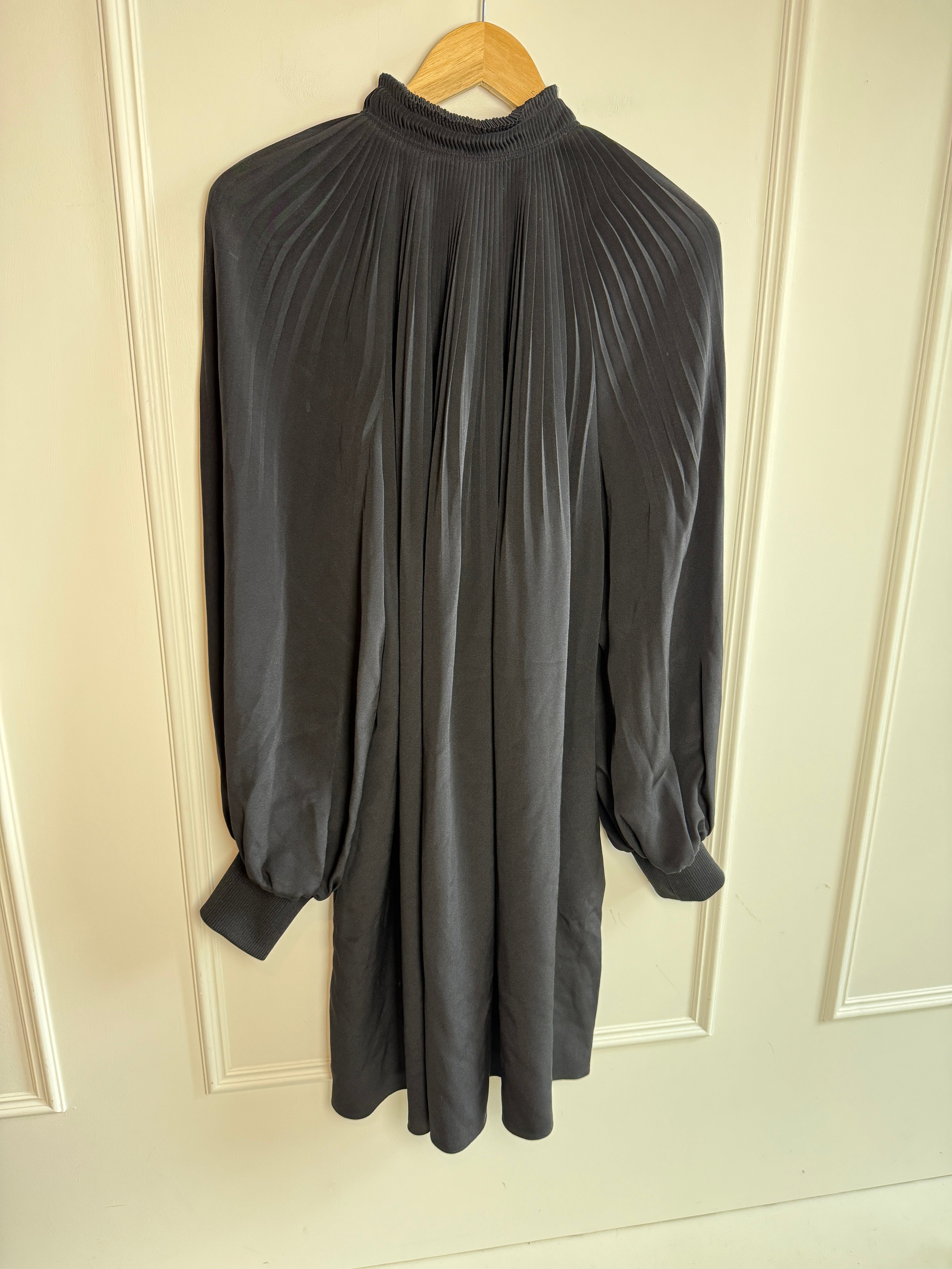 Tibi High Neck Silk Pleated Dress (10/L)
