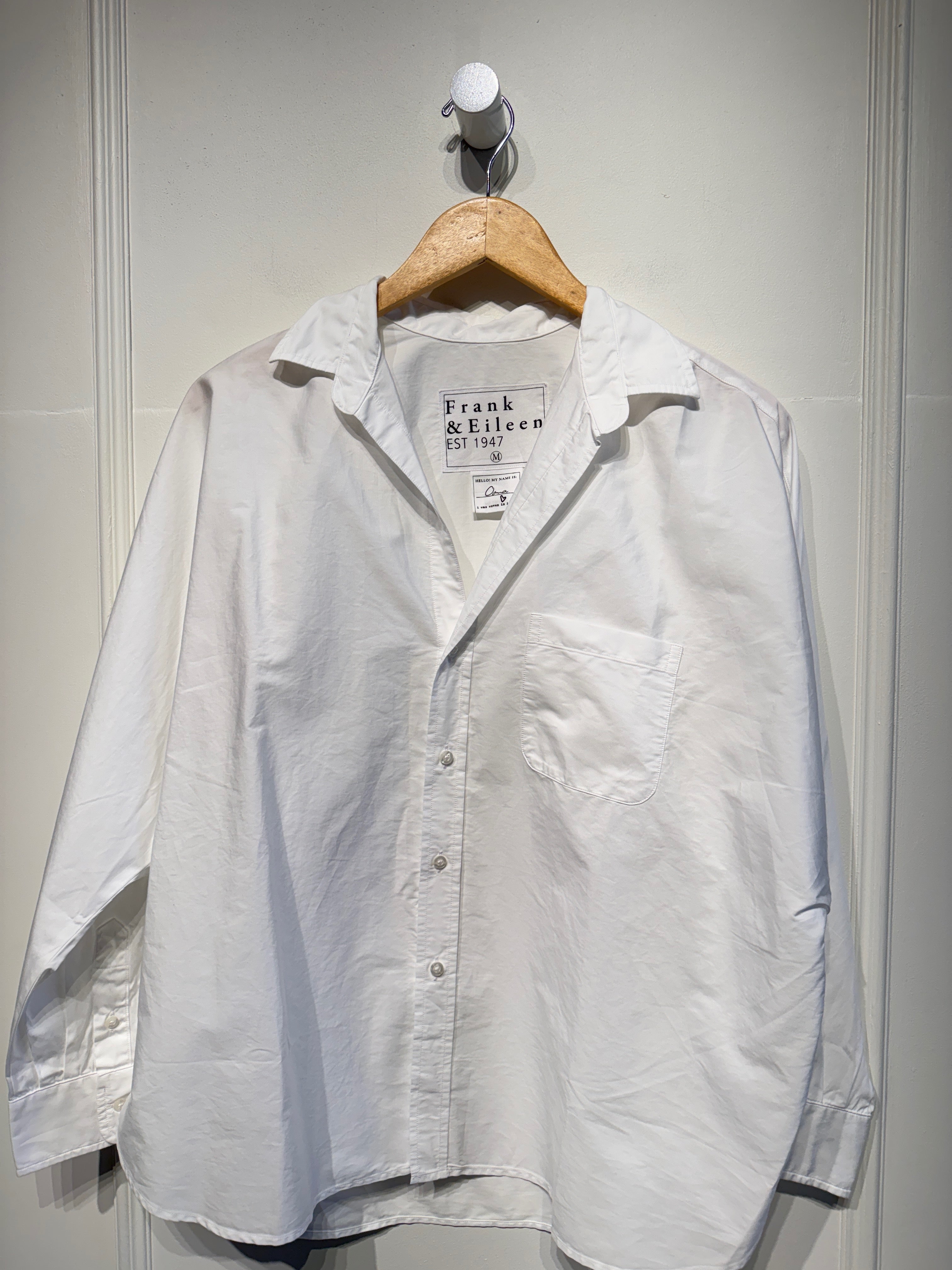Frank & Eileen "Oona" Button Down (M)