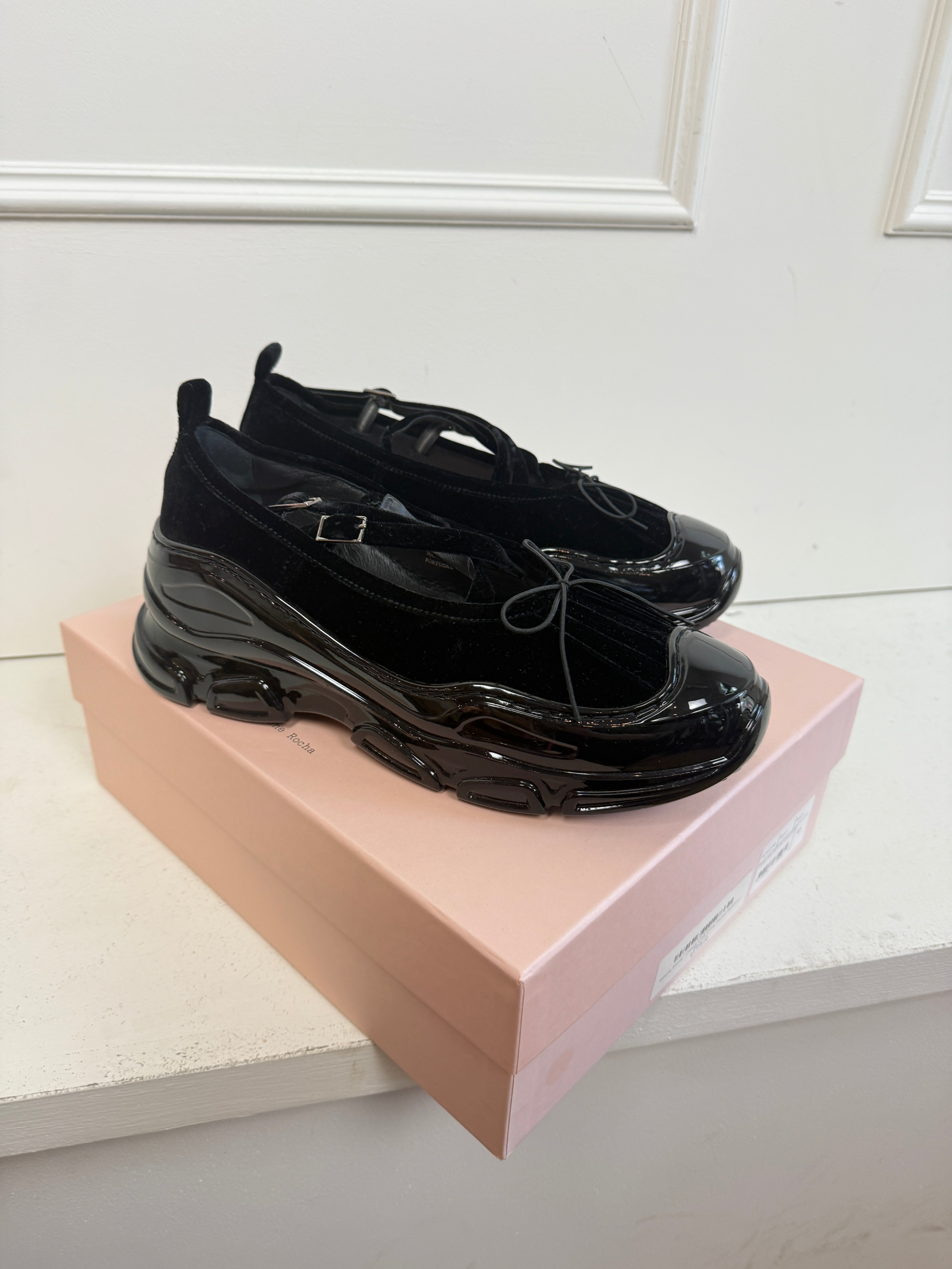 Simone Rocha Classic Criss Cross Tracker Ballerina (41)
