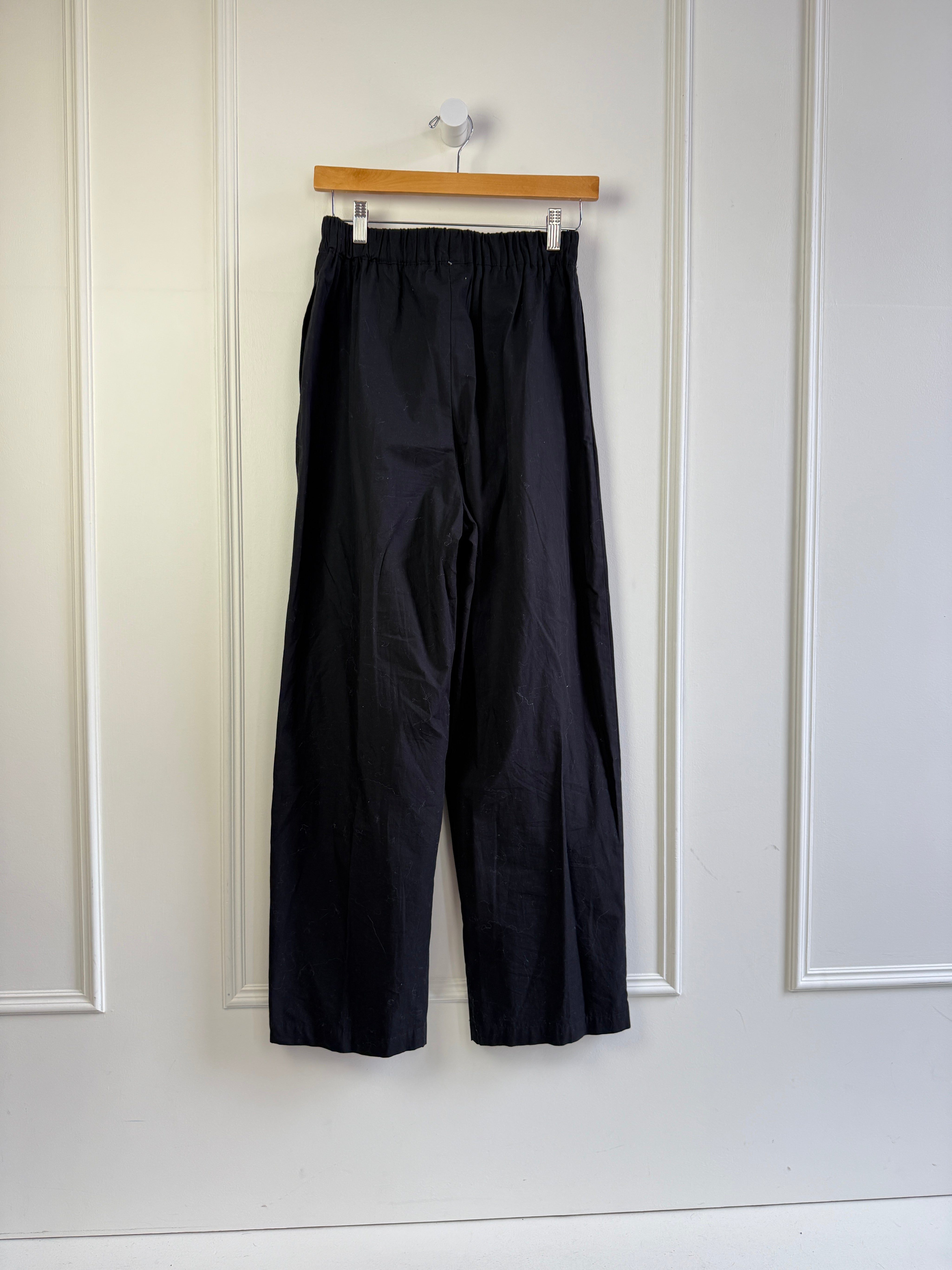 Black Crane Straight Leg Poplin Pants (XS)