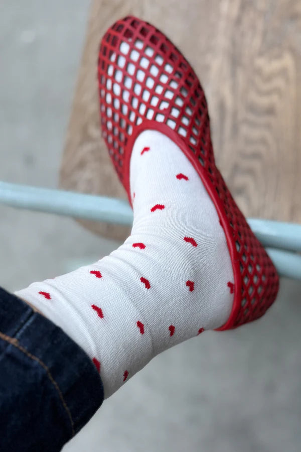 Le Bon Shoppe - Heart Sneaker Socks | White/Red