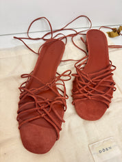 Doen Lace-Up Sandals (40)