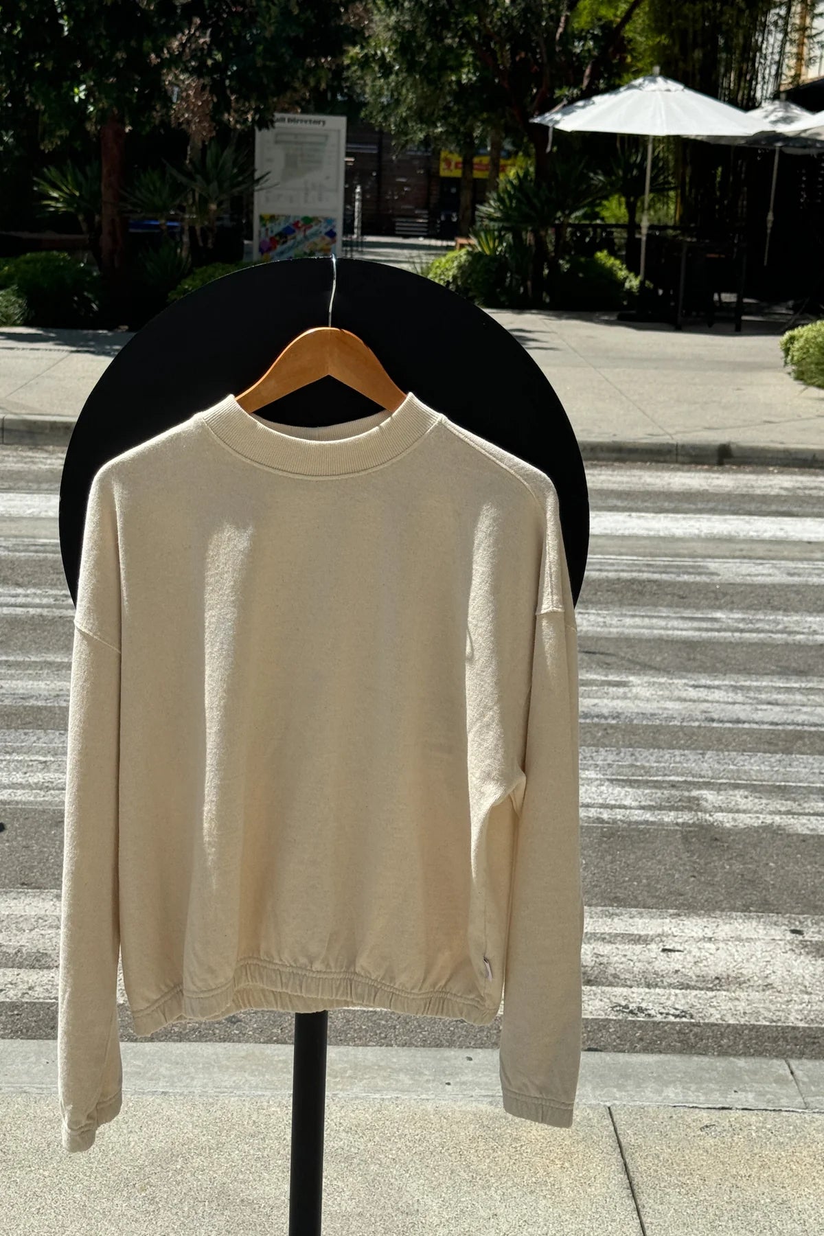 Le Bon Shoppe - Daisy Long Sleeve Top | Naturel