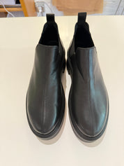 The Row Low Chelsea Boot (40.5)