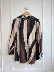 Banana Republic Pattern Button Down (XL)