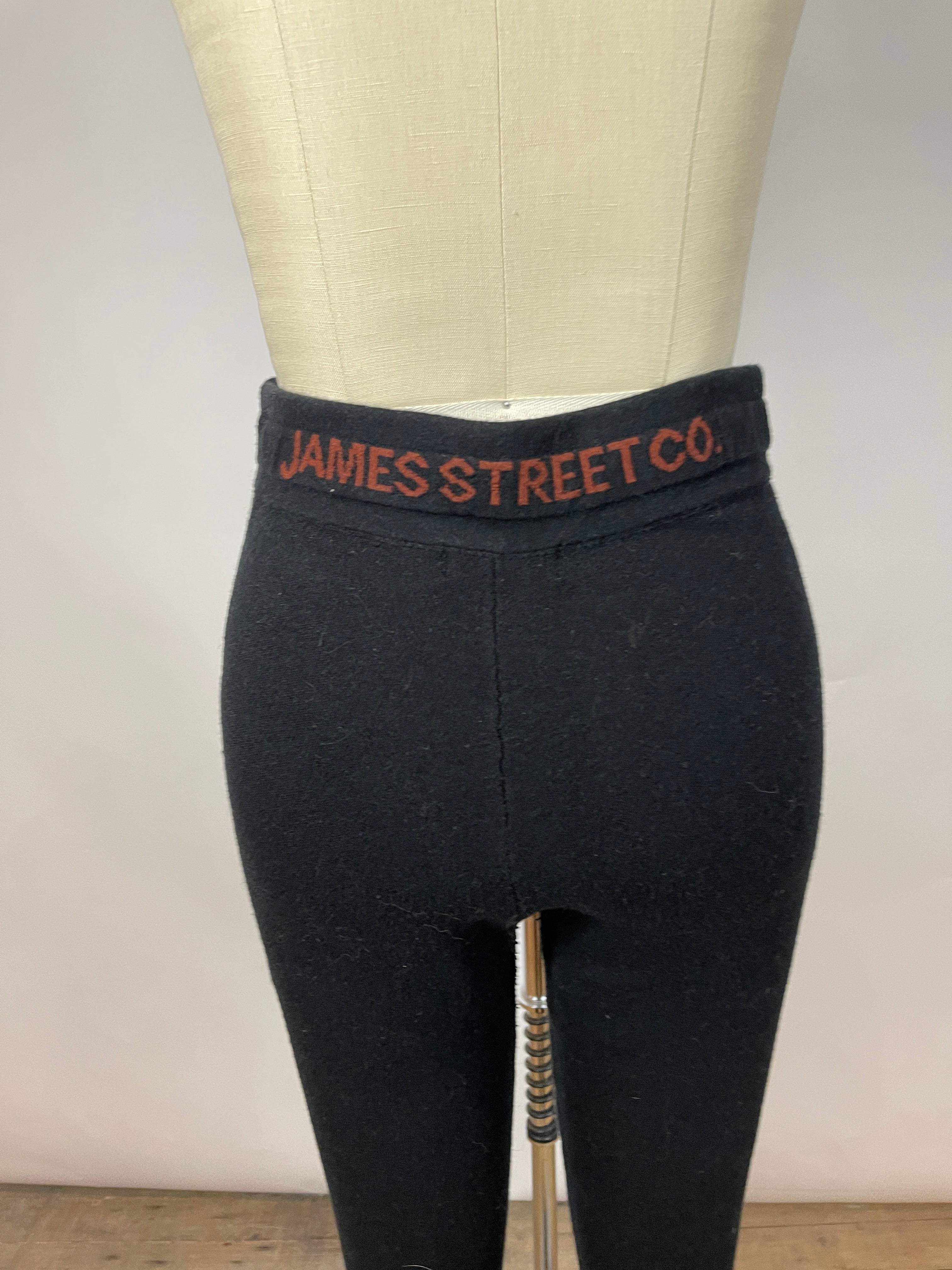 James Street Co. Black Leggings (M)