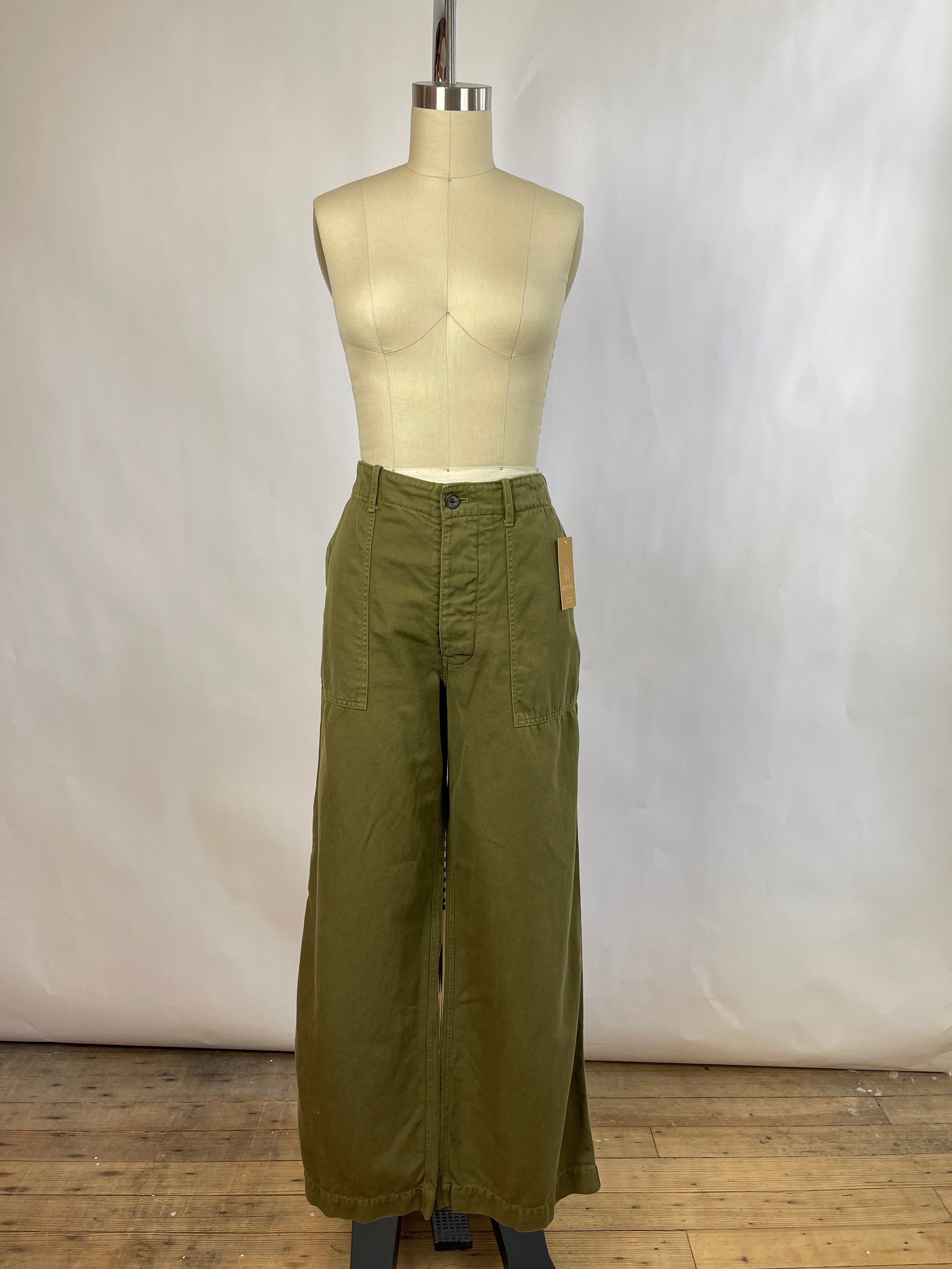 Nili Lotan Green "Leon Boy Pant" (4/27)