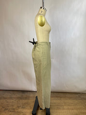 Closed Khaki Pants (28/6)