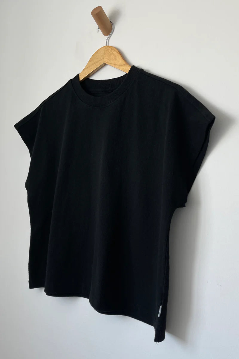 Le Bon Shoppe - Jeanne Tee | Black